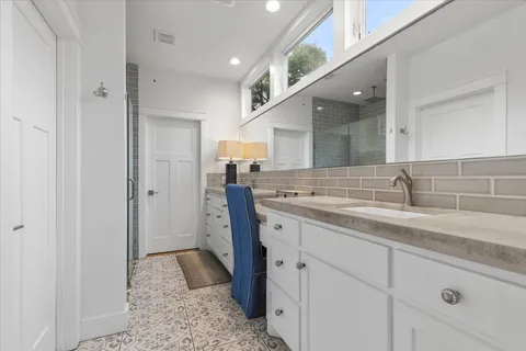 $1,199,000 | 7512 Hardy Drive, Austin, TX 78757