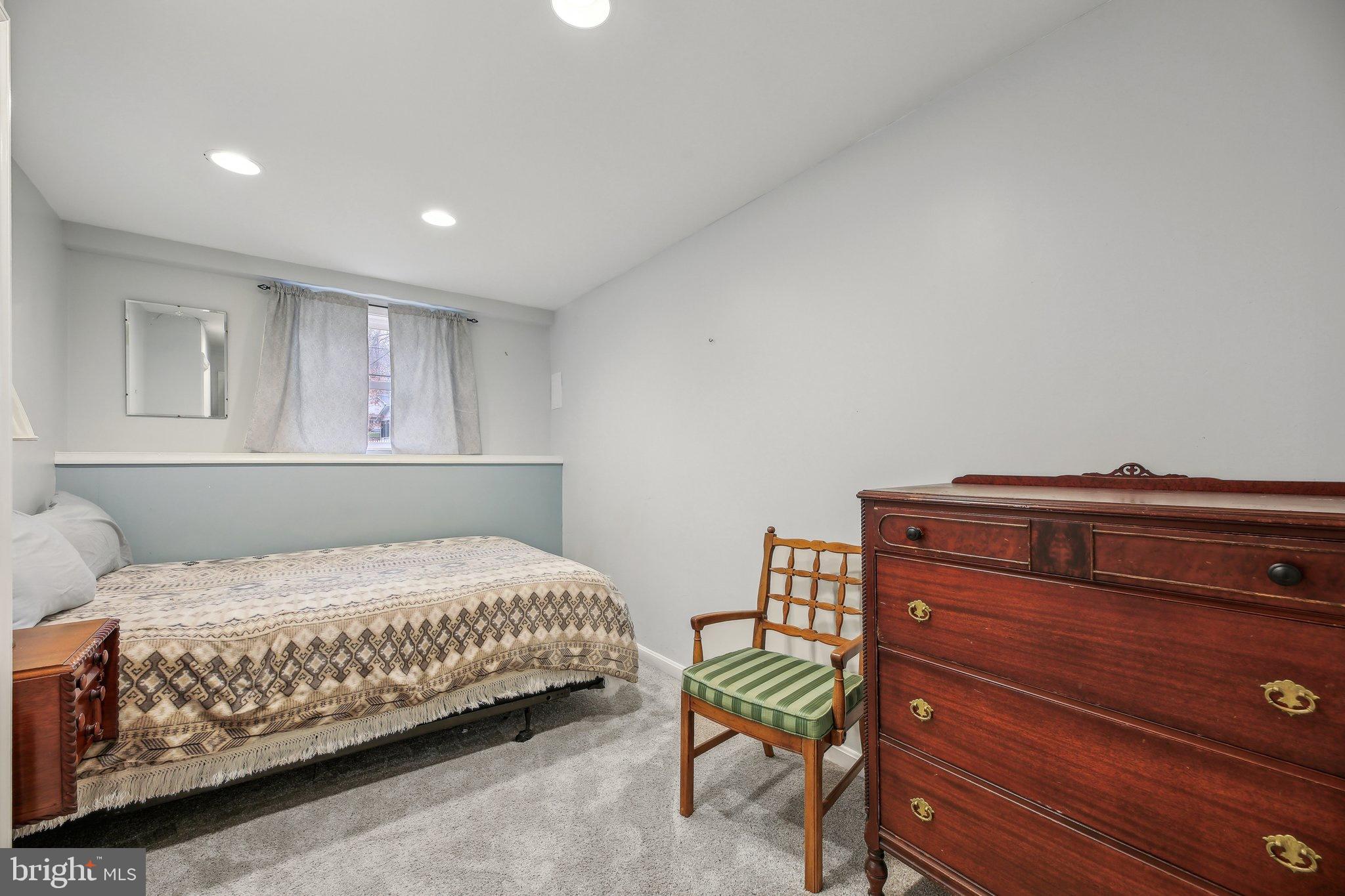 549 Ridgley Road Crownsville, MD 21032 - Photo 26 of 33 Bedroom 6