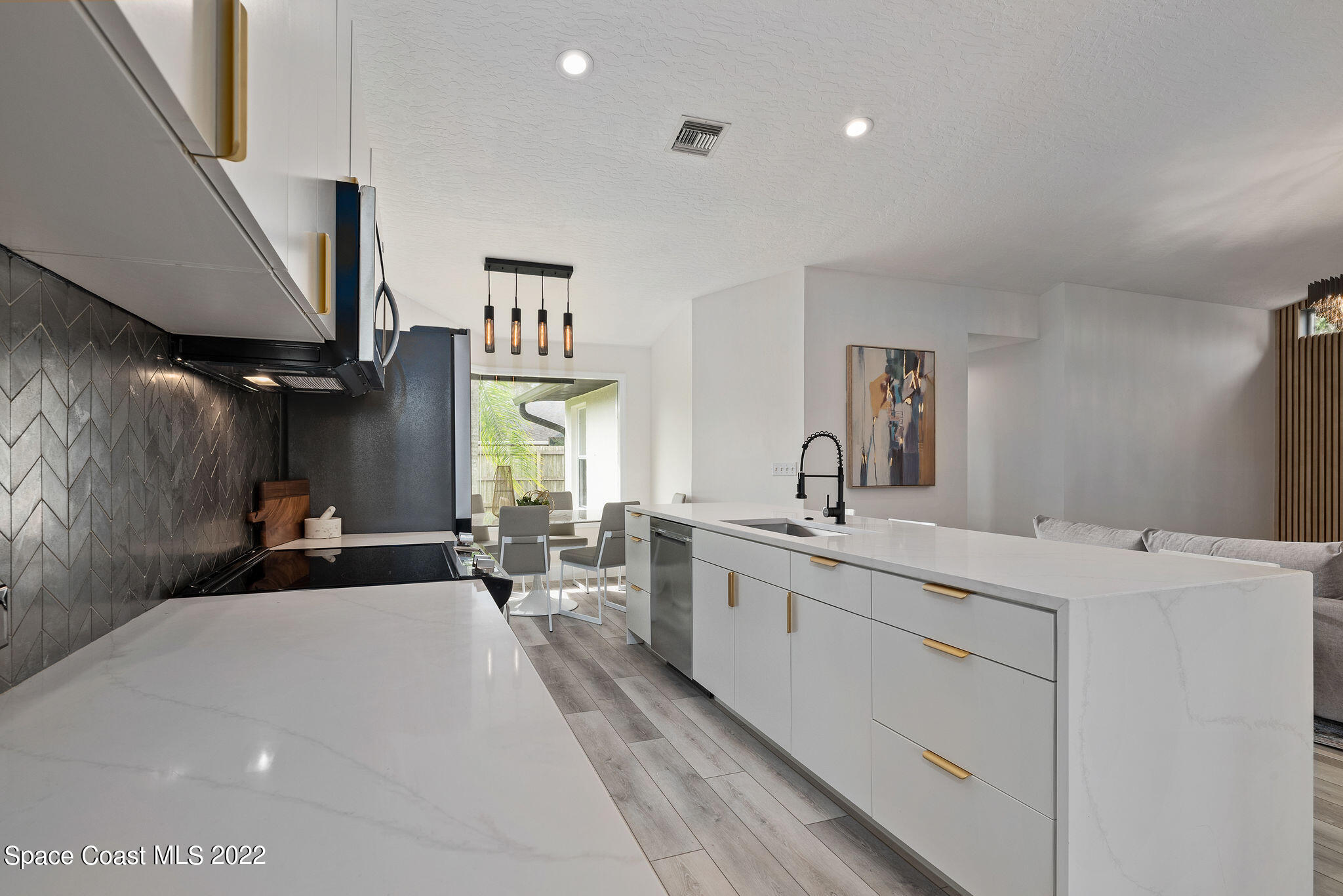 960 Falls Trail Malabar, FL 32950 - Photo 20 of 70 kitchen