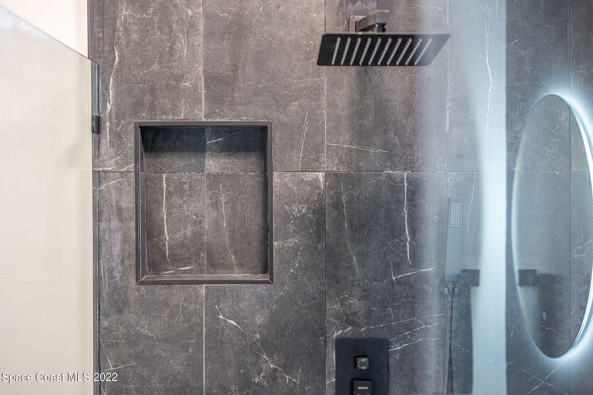 960 Falls Trail Malabar, FL 32950 - Photo 41 of 70 Shower