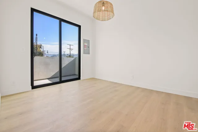 $3,662 | 2671 Benedict Street, Unit 1/4, Los Angeles, CA 90039