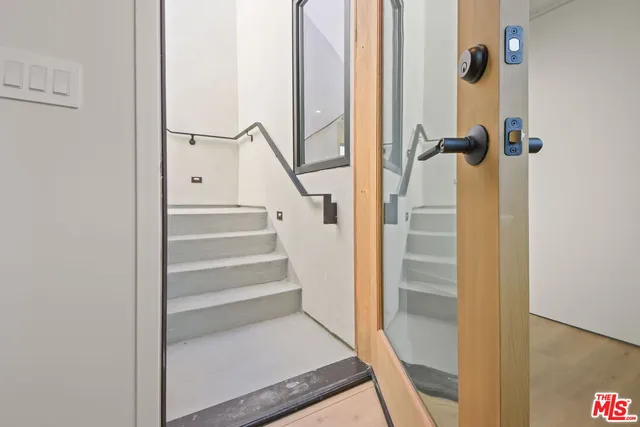 $3,662 | 2671 Benedict Street, Unit 1/4, Los Angeles, CA 90039