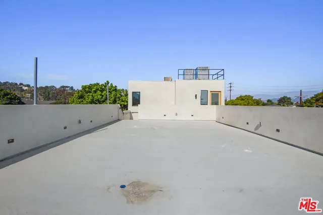 $3,662 | 2671 Benedict Street, Unit 1/4, Los Angeles, CA 90039