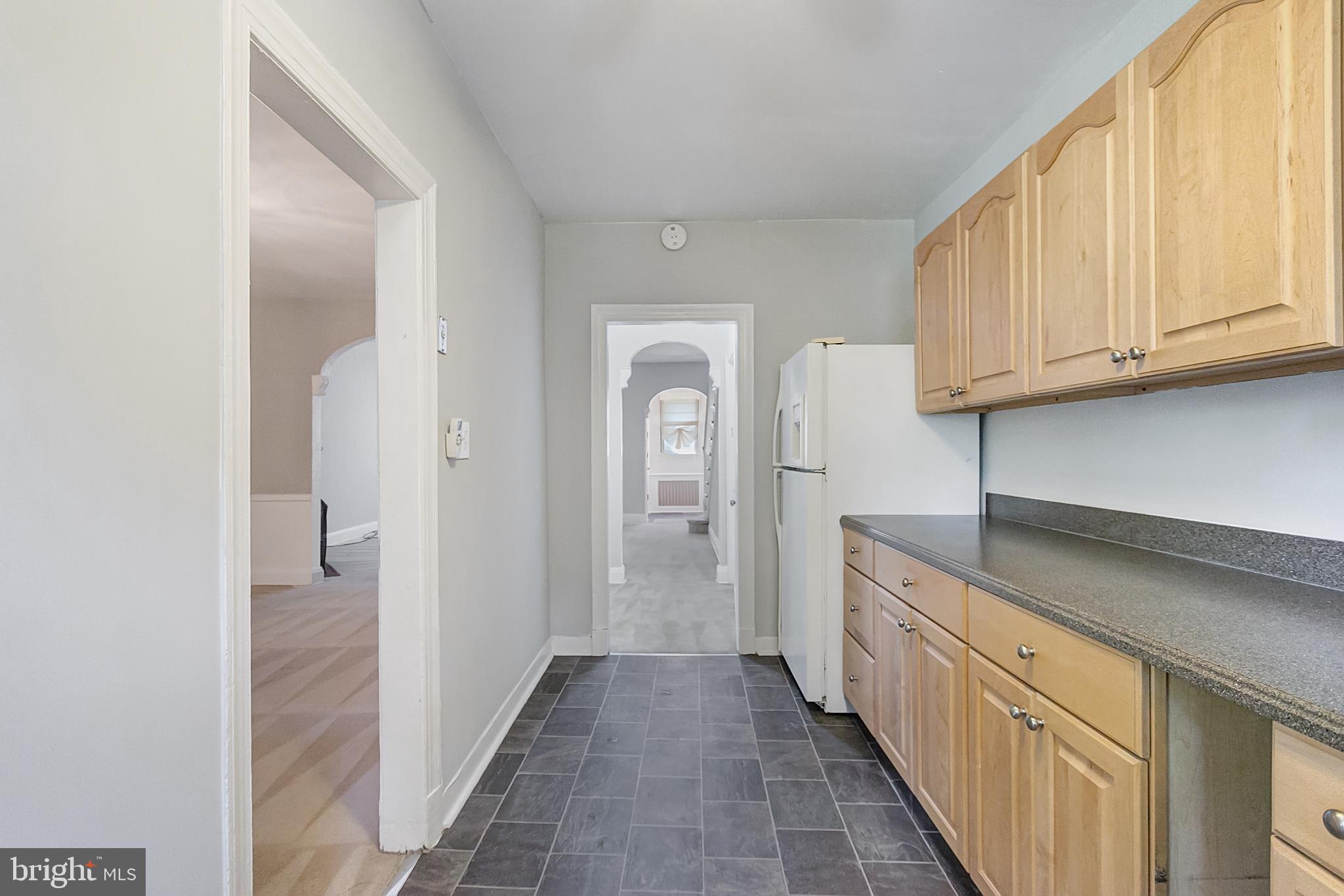 4636 Rokeby Road Baltimore, MD 21229 - Photo 14 of 38