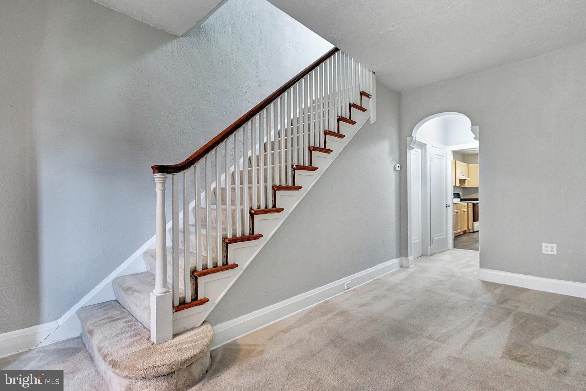 4636 Rokeby Road Baltimore, MD 21229 - Photo 18 of 38
