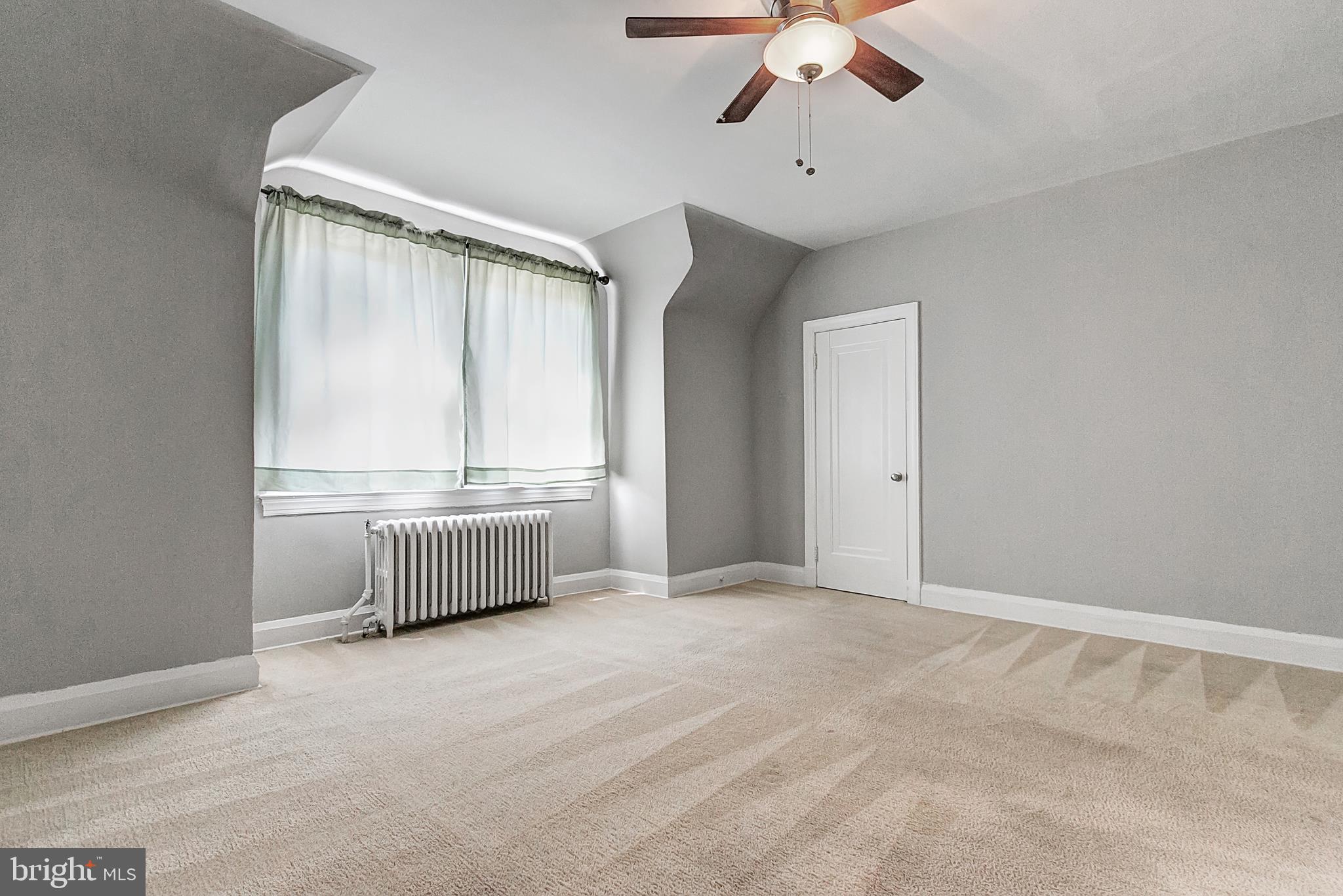4636 Rokeby Road Baltimore, MD 21229 - Photo 23 of 38