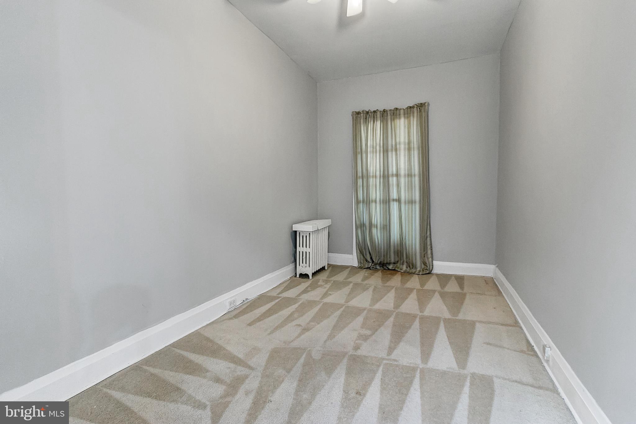 4636 Rokeby Road Baltimore, MD 21229 - Photo 24 of 38