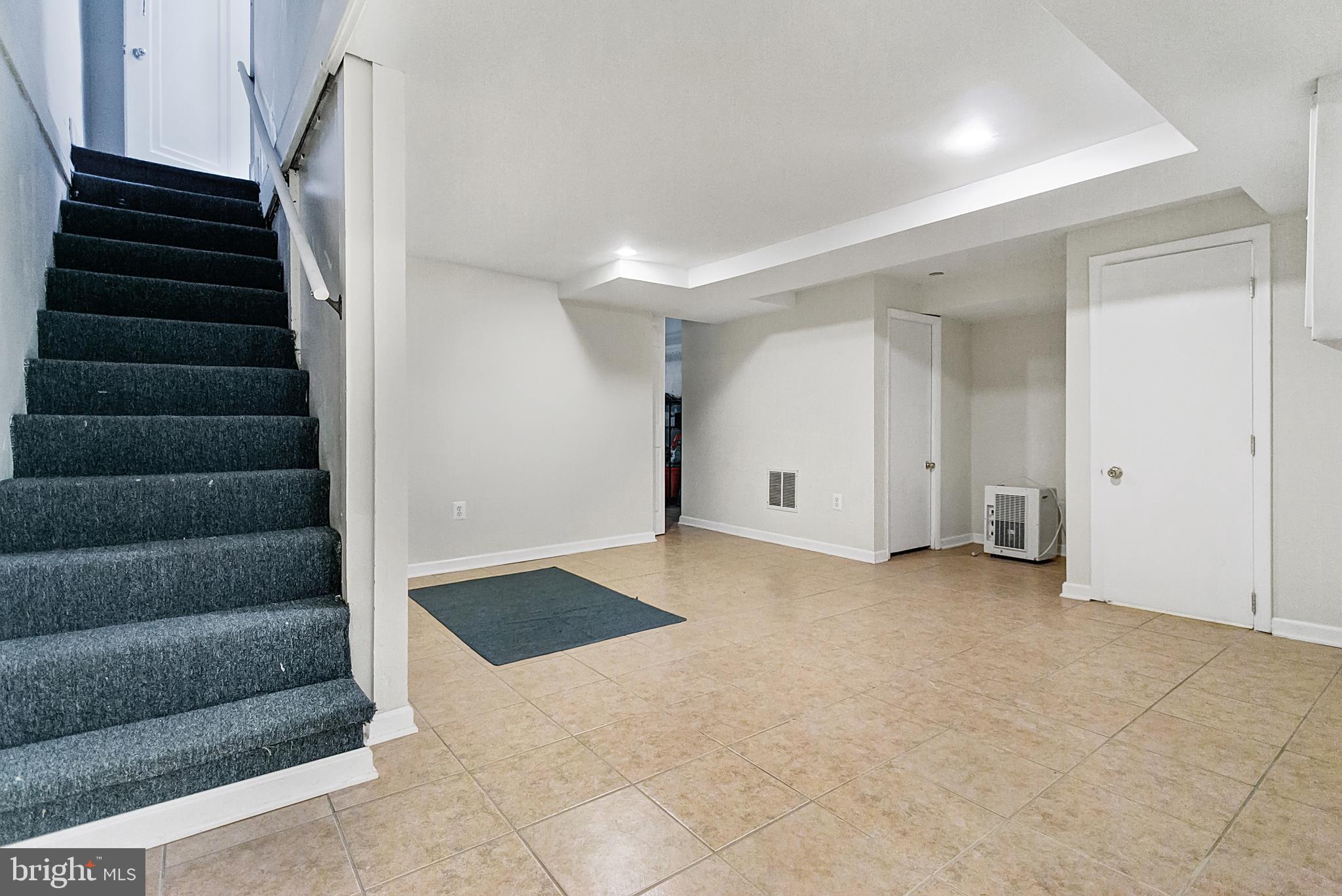 4636 Rokeby Road Baltimore, MD 21229 - Photo 31 of 38