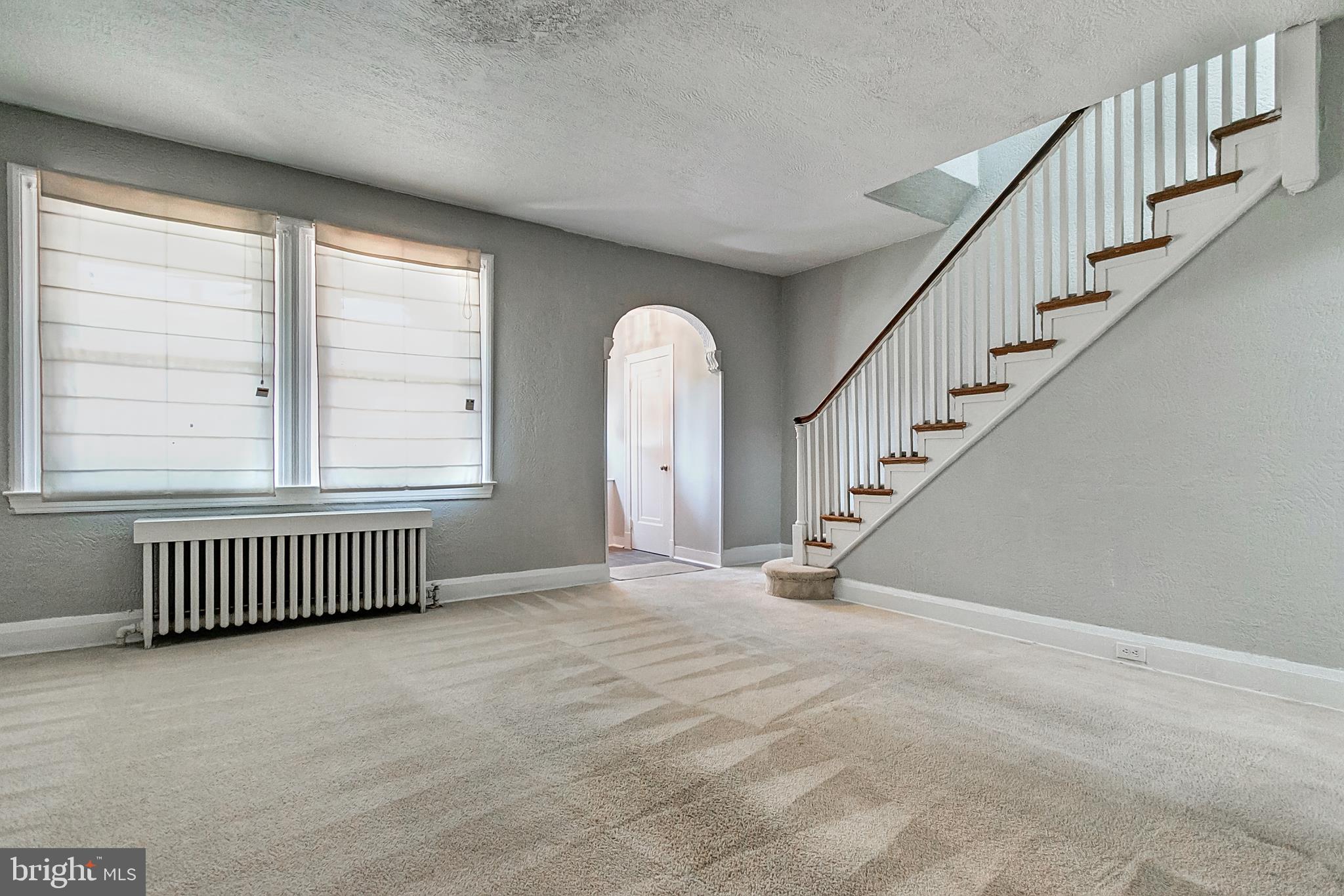 4636 Rokeby Road Baltimore, MD 21229 - Photo 7 of 38