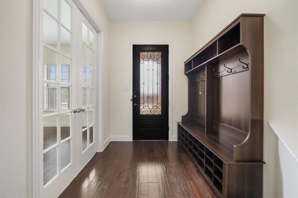 7409 Bishop Pine Road Denton, TX 76208 - Photo 5 of 35