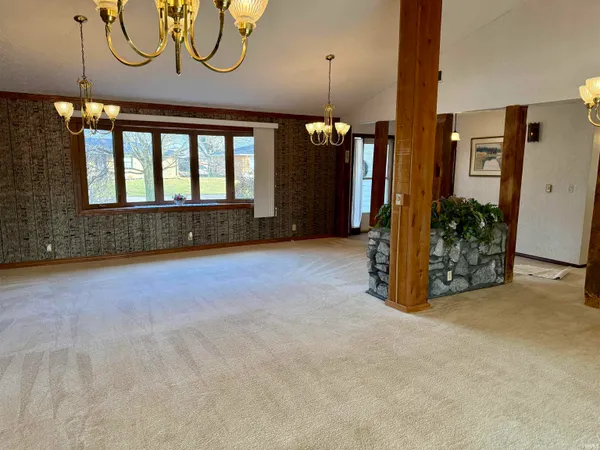 $162,500 | 3005 West Sunblest Drive, Muncie, IN 47302