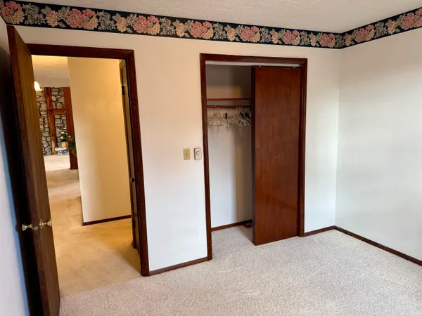 $162,500 | 3005 West Sunblest Drive, Muncie, IN 47302