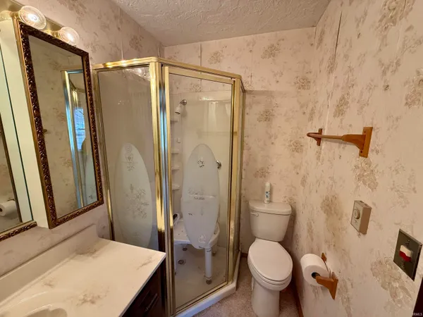 $162,500 | 3005 West Sunblest Drive, Muncie, IN 47302