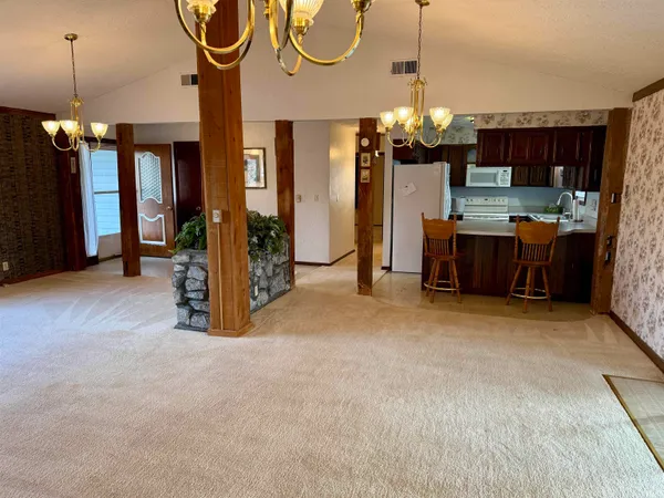 $162,500 | 3005 West Sunblest Drive, Muncie, IN 47302