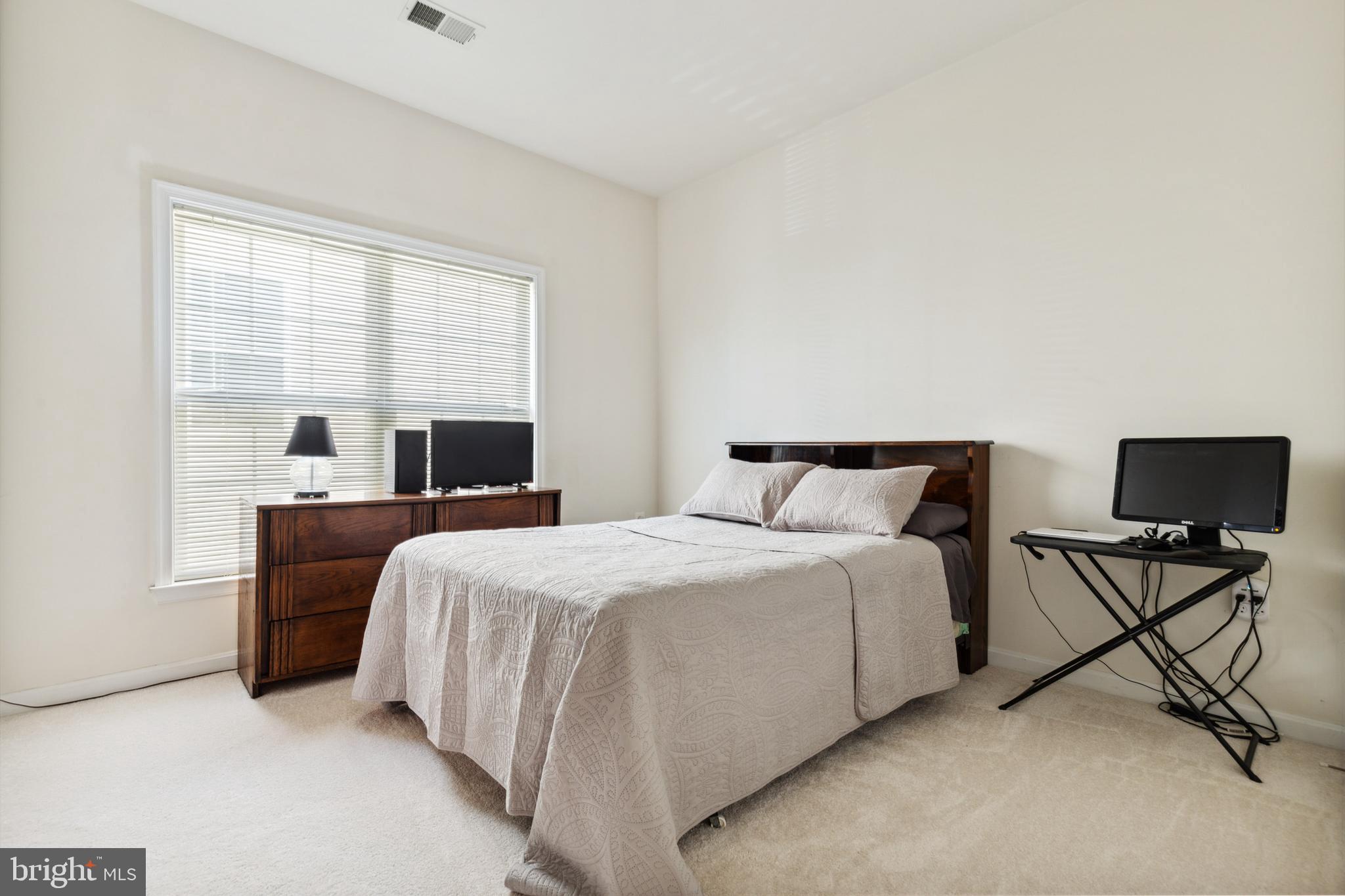 16204 Cutter Way Woodbridge, VA 22191 - Photo 34 of 56 Bedroom #4