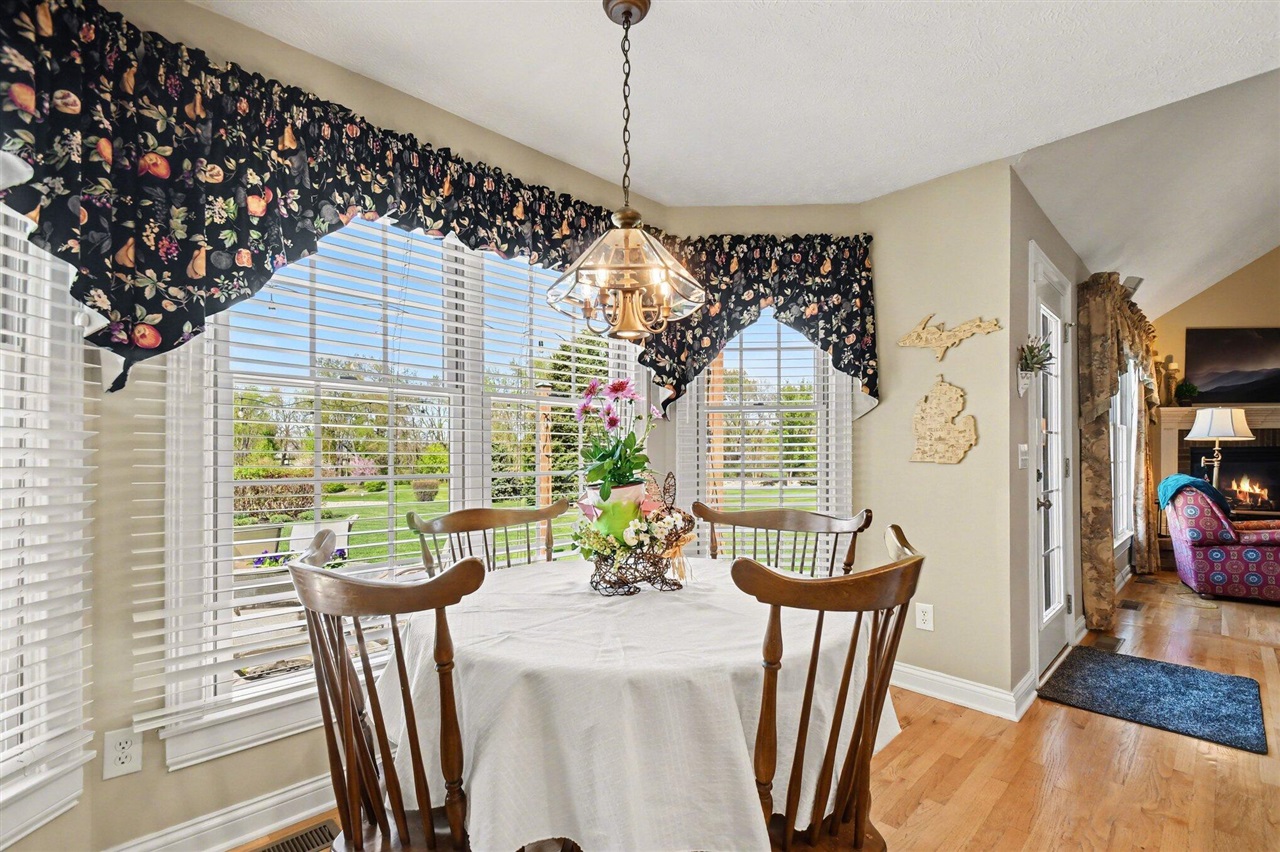 5965 Polly's Path Berrien Springs, MI 49103 - Photo 13 of 38