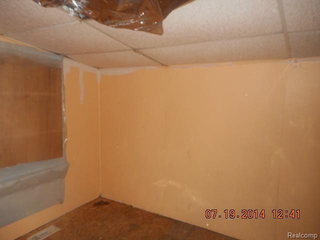 15501 South Telegraph Road Monroe, MI 48161 - Photo 10 of 11 10.jpg