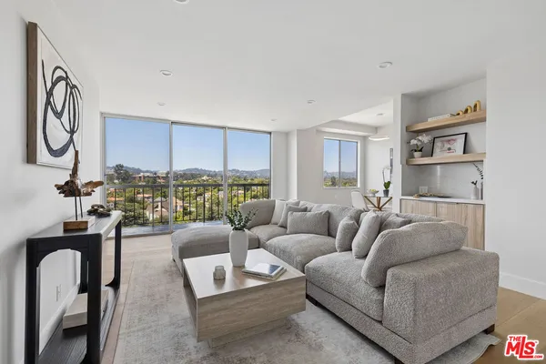 $760,000 | 10747 Wilshire Boulevard, Unit 1107, Los Angeles, CA 90024