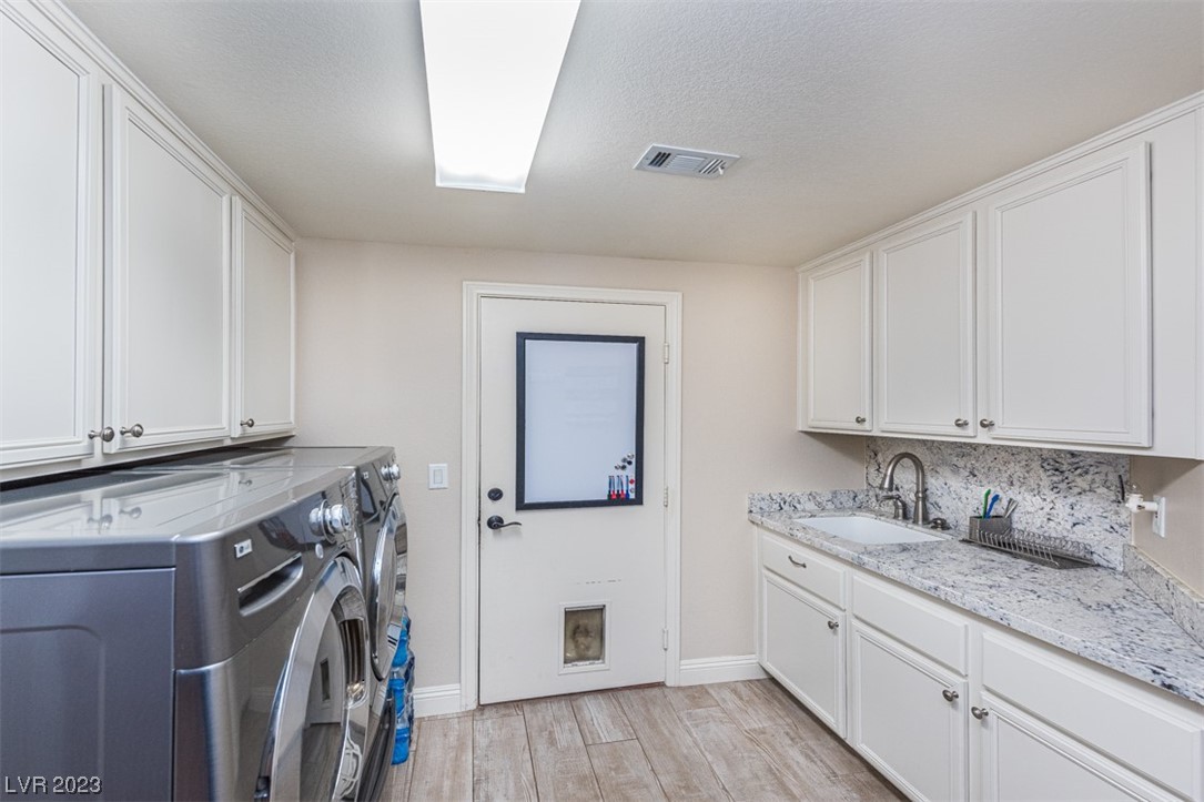 249 Timber Hollow Street Henderson, NV 89012 - Photo 12 of 37