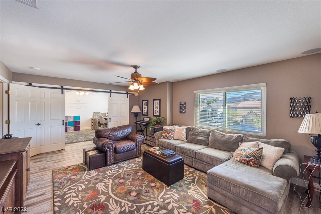 249 Timber Hollow Street Henderson, NV 89012 - Photo 20 of 37