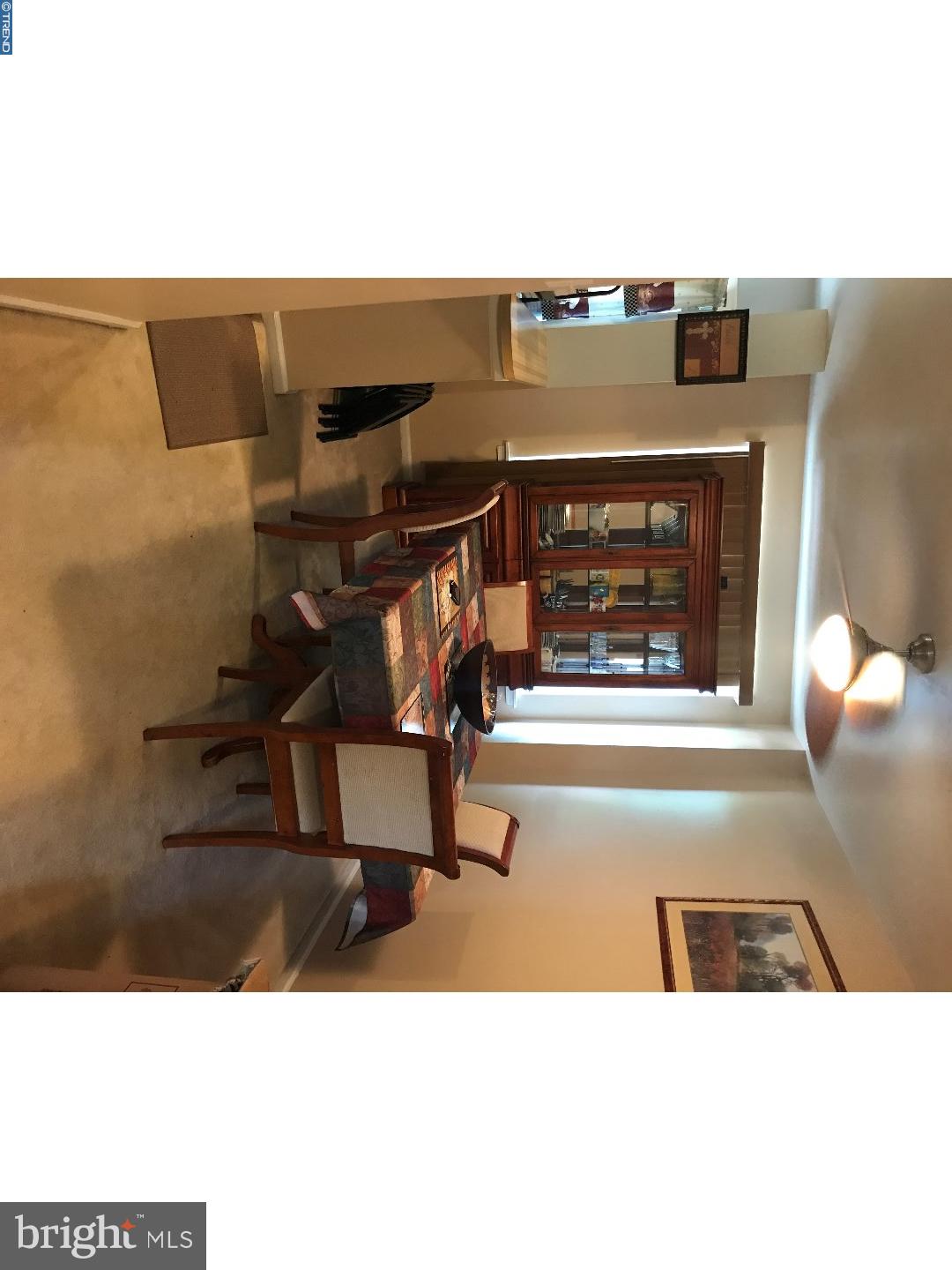 1122 Atwood Road Philadelphia, PA 19151 - Photo 3 of 11 Dining Room