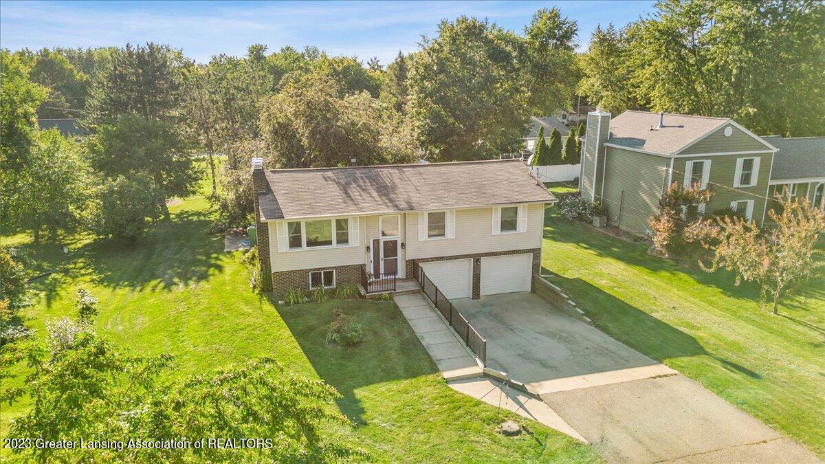1222 Schavey Road Dewitt, MI 48820 - Photo 2 of 43 03-Media Jett-3