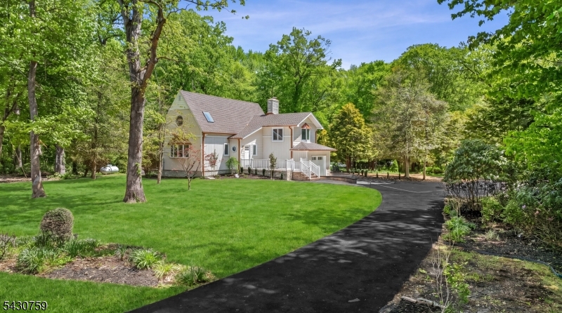 34 Miller Road Cranbury, NJ 08512 - Photo 3 of 37