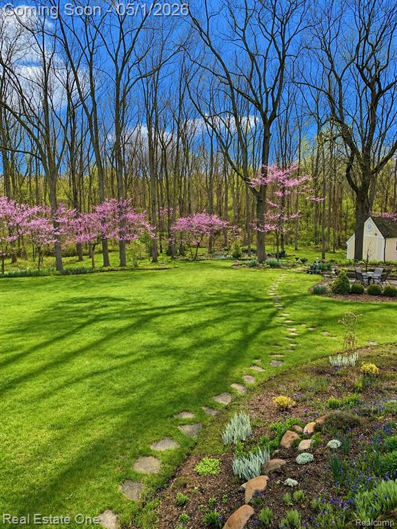 760 East Snell Road Rochester, MI 48306 - Photo 4 of 41 Gallery Image 4
