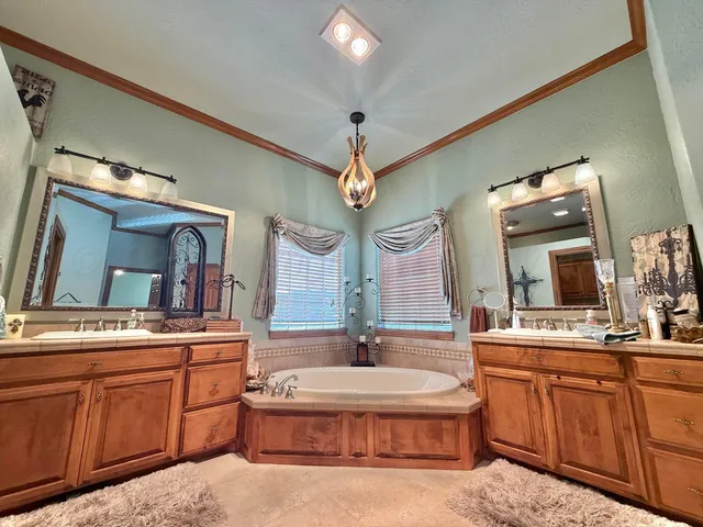 $2,500,000 | 516 North Shore Drive, Amarillo, TX 79118