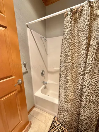 $2,500,000 | 516 North Shore Drive, Amarillo, TX 79118