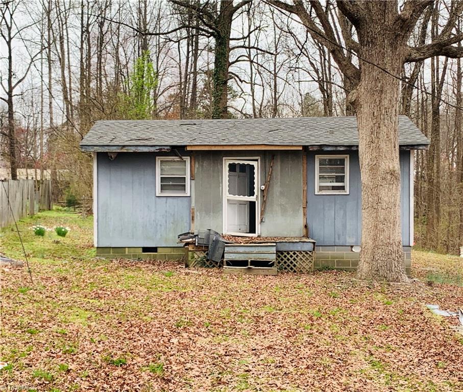 124 Albertson Road Thomasville, NC 27360 - Photo 2 of 8 Gallery Image 2