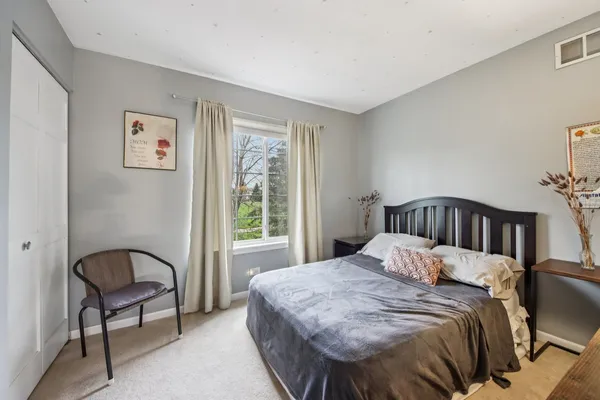 $500,000 | 533 Rose Lane, Bartlett, IL 60103