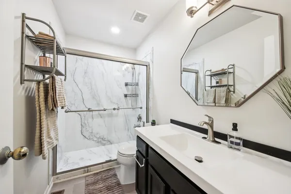 $500,000 | 533 Rose Lane, Bartlett, IL 60103