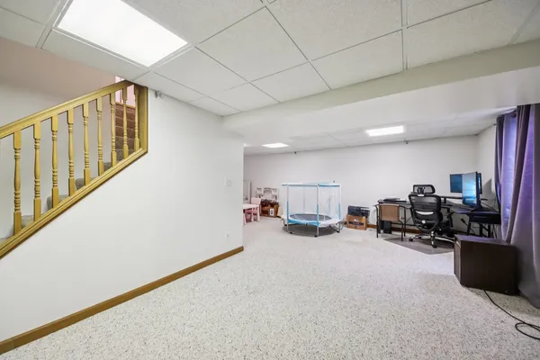 $500,000 | 533 Rose Lane, Bartlett, IL 60103