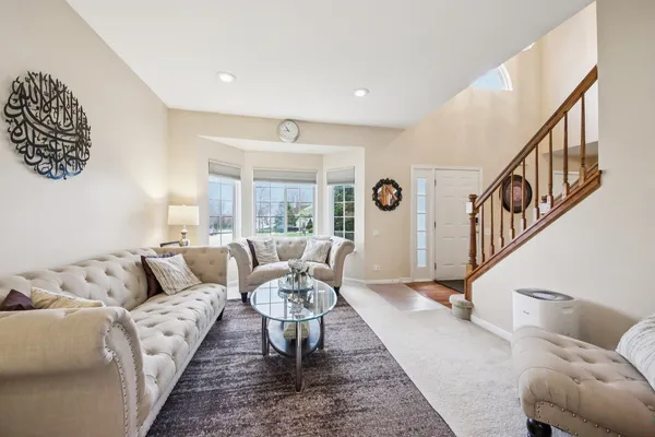 $500,000 | 533 Rose Lane, Bartlett, IL 60103