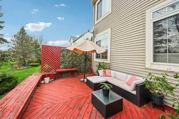 $500,000 | 533 Rose Lane, Bartlett, IL 60103