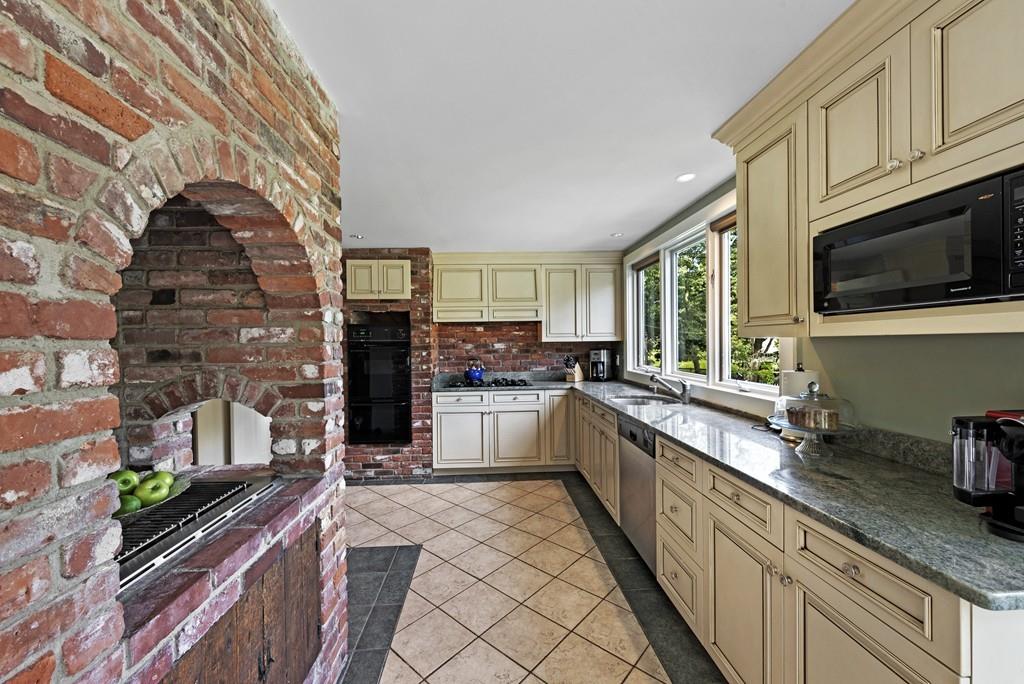 437 Puritan Road Swampscott, MA 01907 - Photo 17 of 42 Gallery Image 17