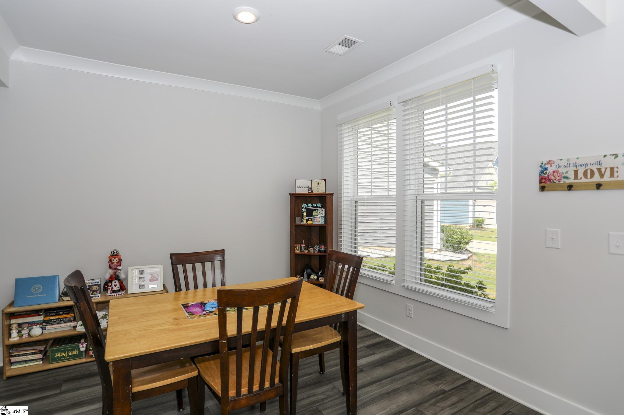 334 Foxbank Circle Greer, SC 29651 - Photo 11 of 36