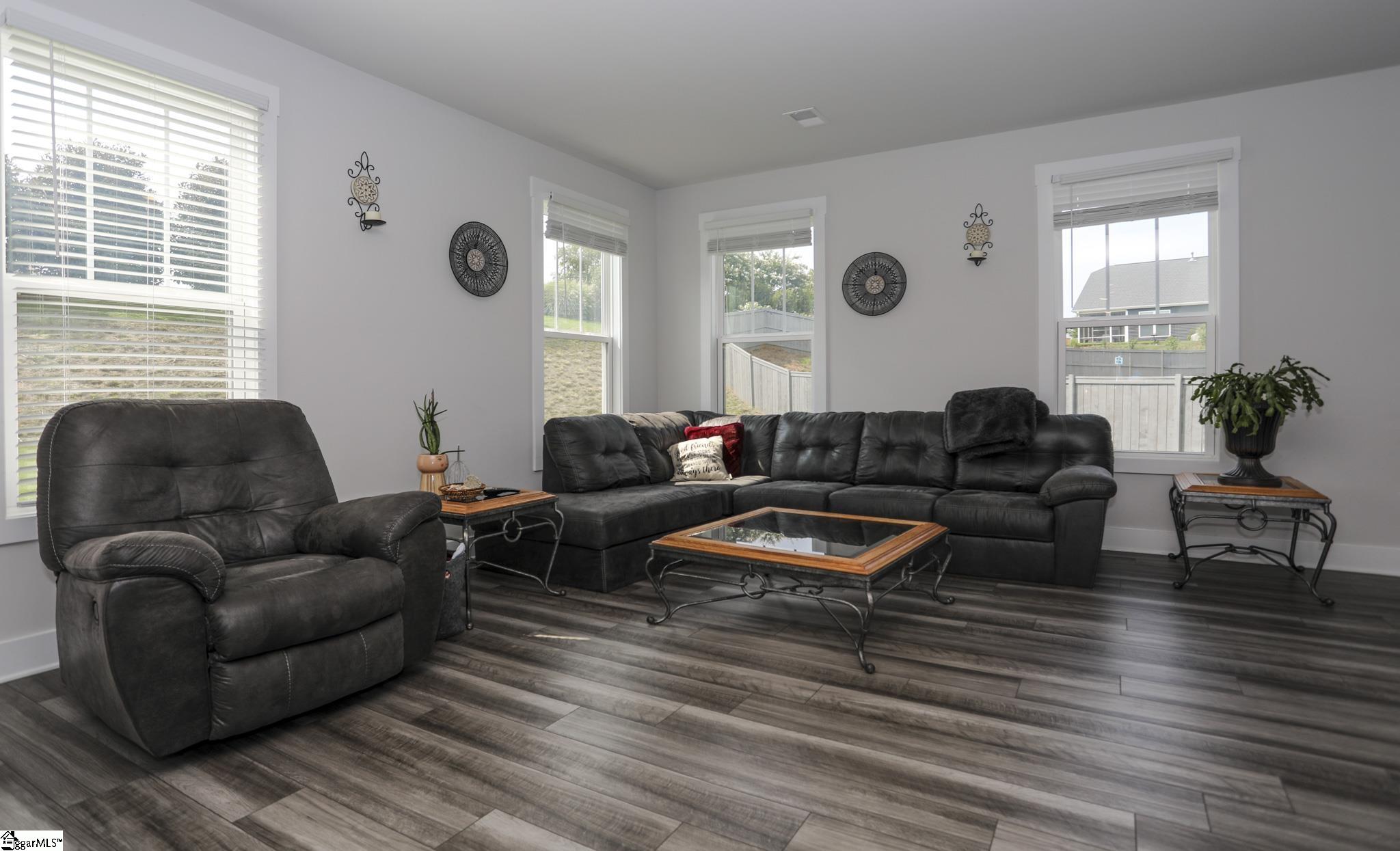 334 Foxbank Circle Greer, SC 29651 - Photo 15 of 36