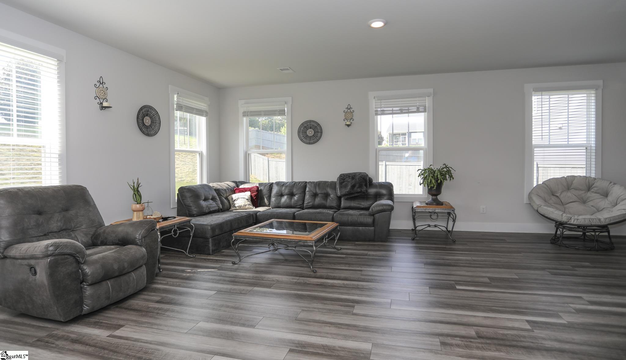 334 Foxbank Circle Greer, SC 29651 - Photo 16 of 36