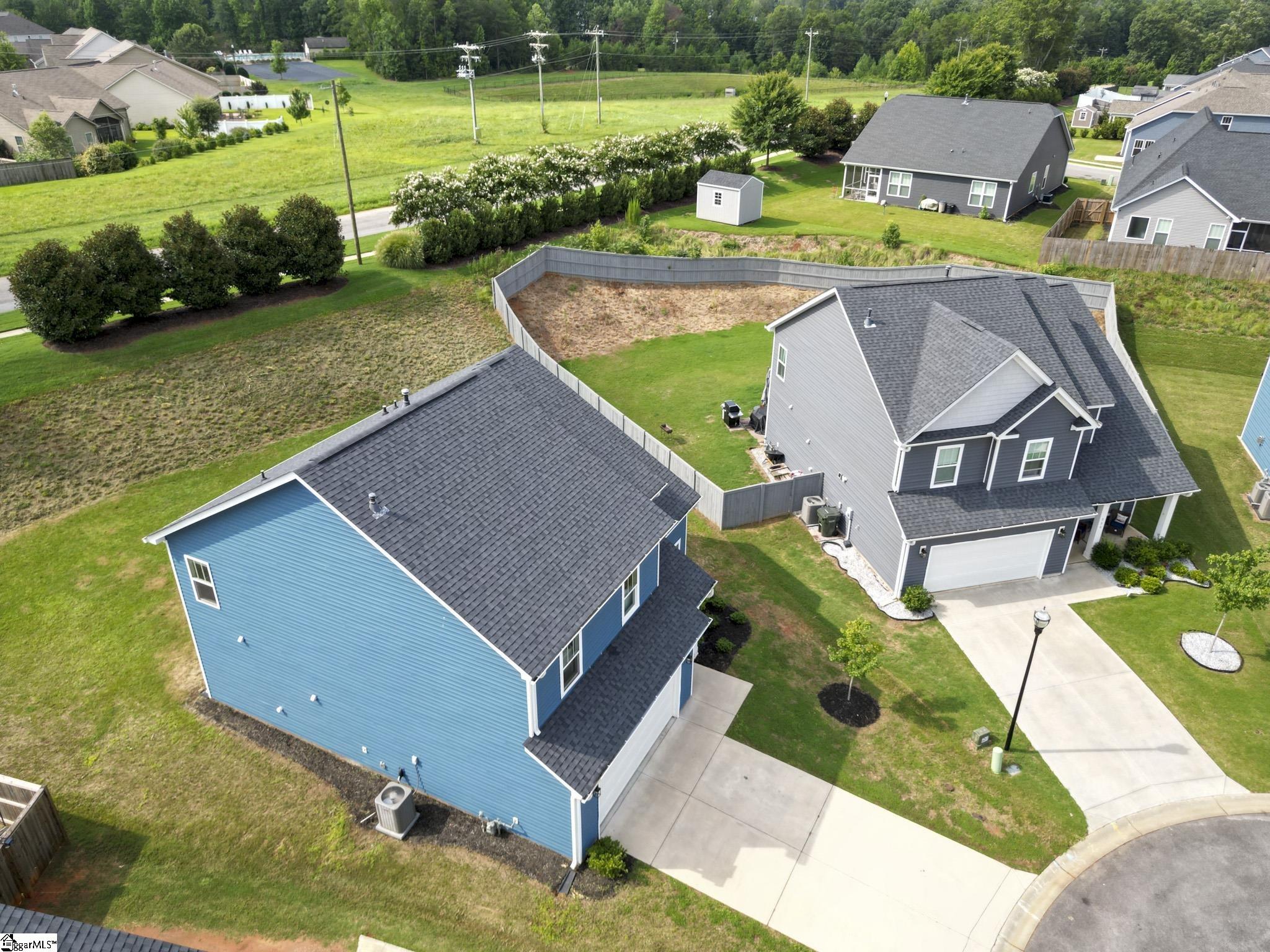 334 Foxbank Circle Greer, SC 29651 - Photo 5 of 36