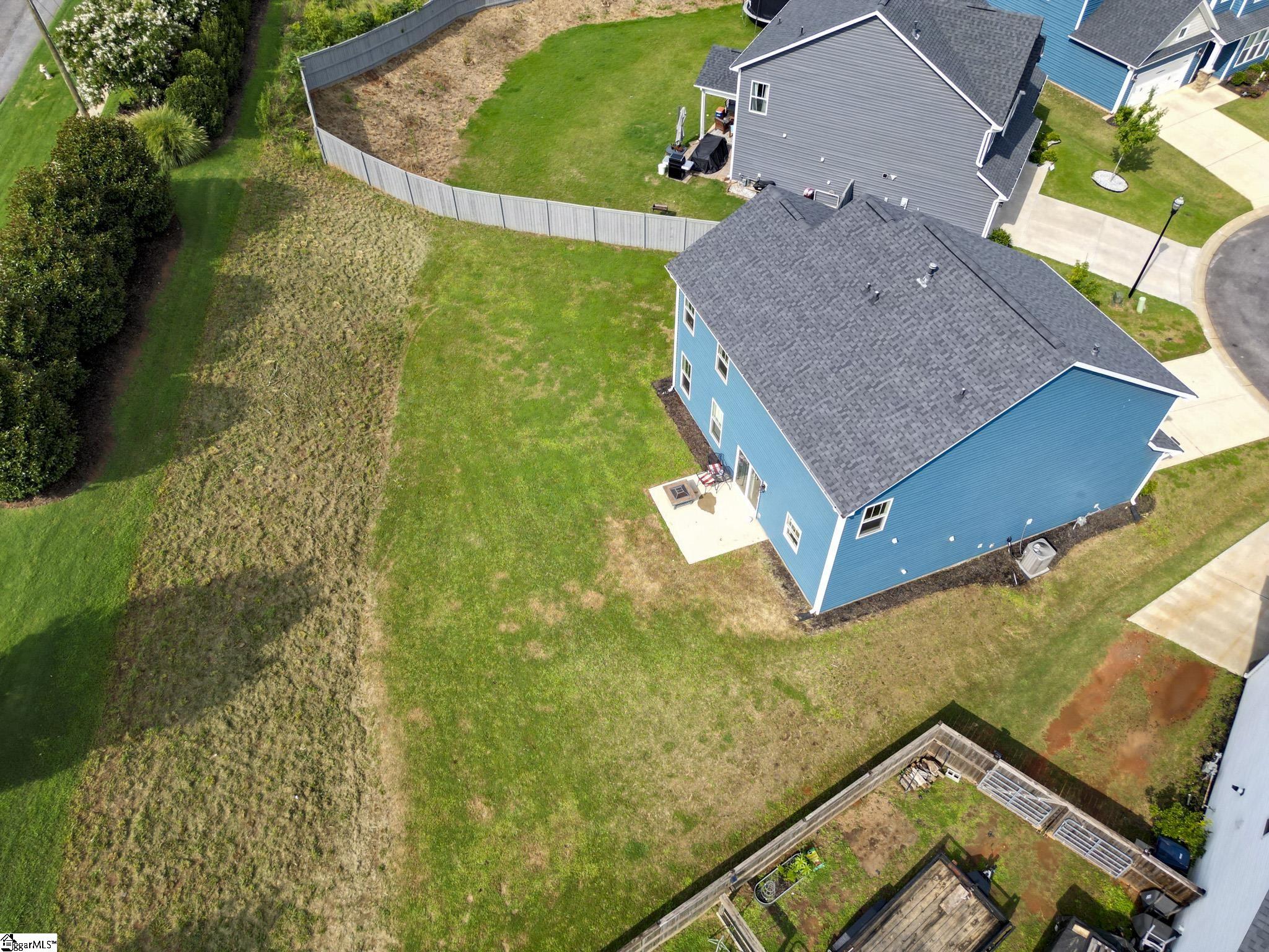 334 Foxbank Circle Greer, SC 29651 - Photo 6 of 36