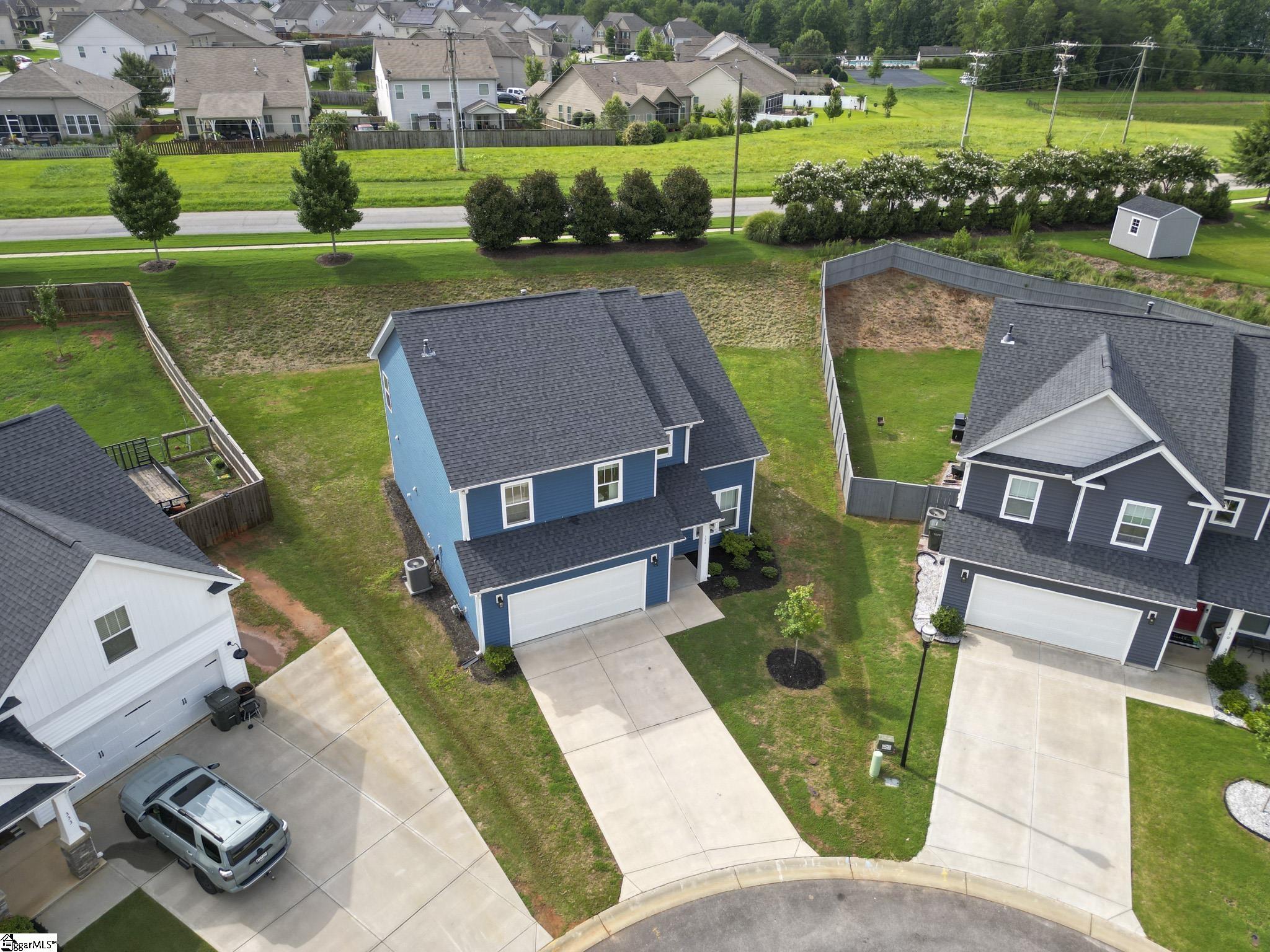 334 Foxbank Circle Greer, SC 29651 - Photo 7 of 36