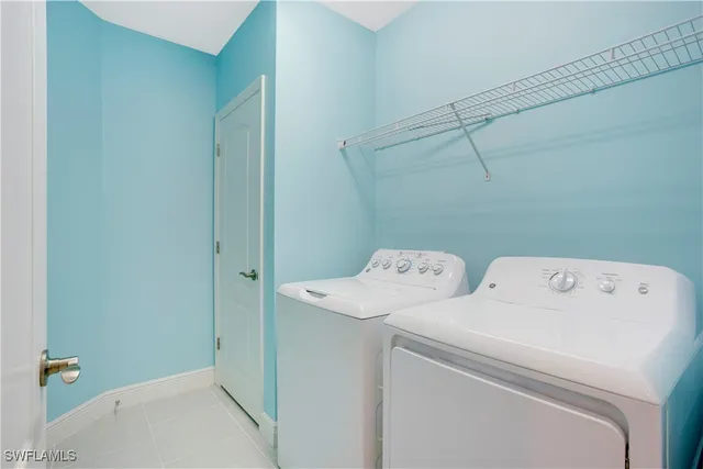 $399,975 | 2343 Sheen Lane, Unit 401, Naples, FL 34120