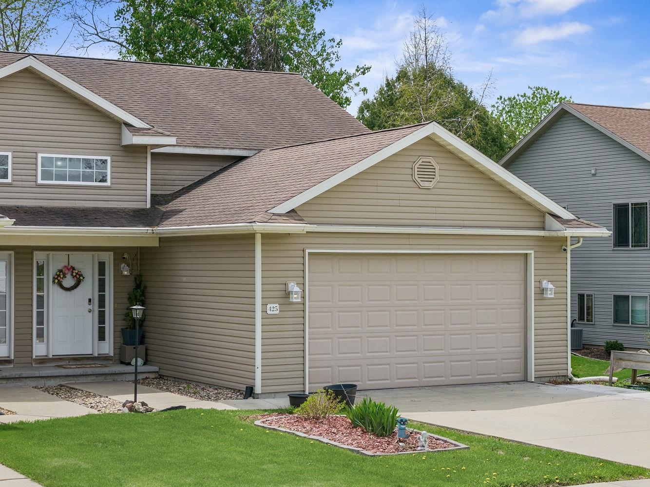 425 14th Avenue Baraboo, WI 53913 - Photo 5 of 33