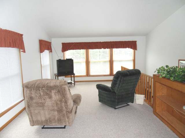 11420 Old 8 Road Crandon, WI 54520 - Photo 4 of 20 Gallery Image 4