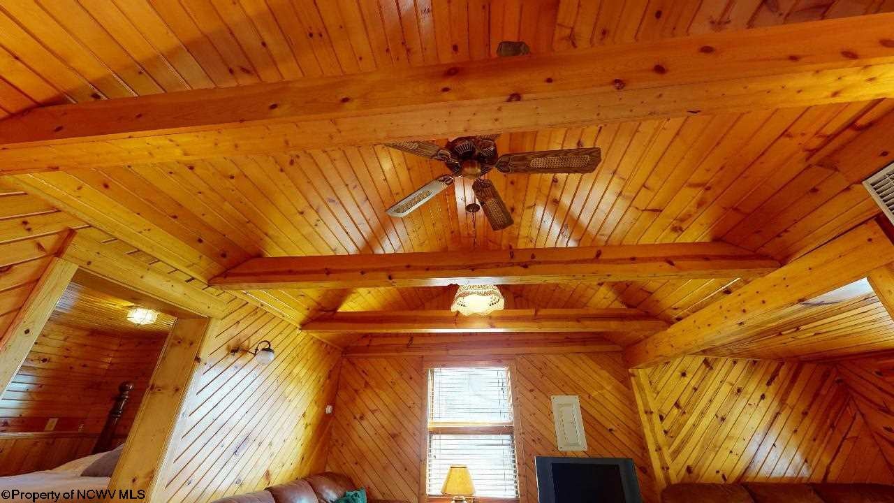 1264 Crystal Lake Road West Union, WV 26456 - Photo 10 of 27 Gallery Image 10