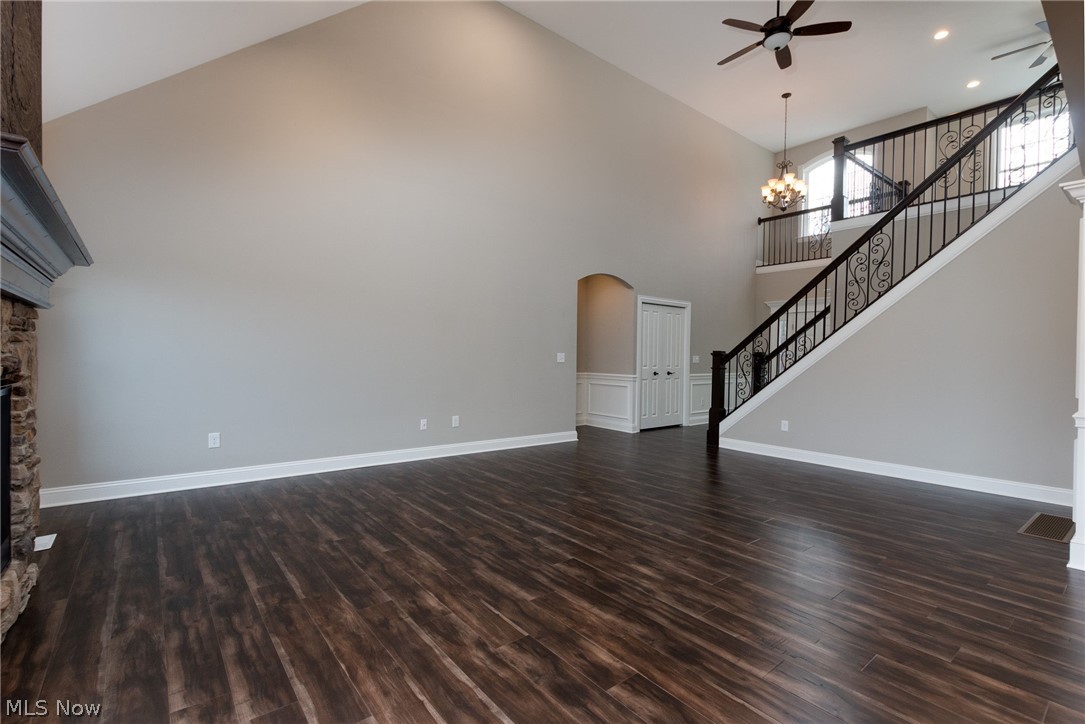 8677 Johnnycake Ridge Road Mentor, OH 44060 - Photo 6 of 24 Gallery Image 6