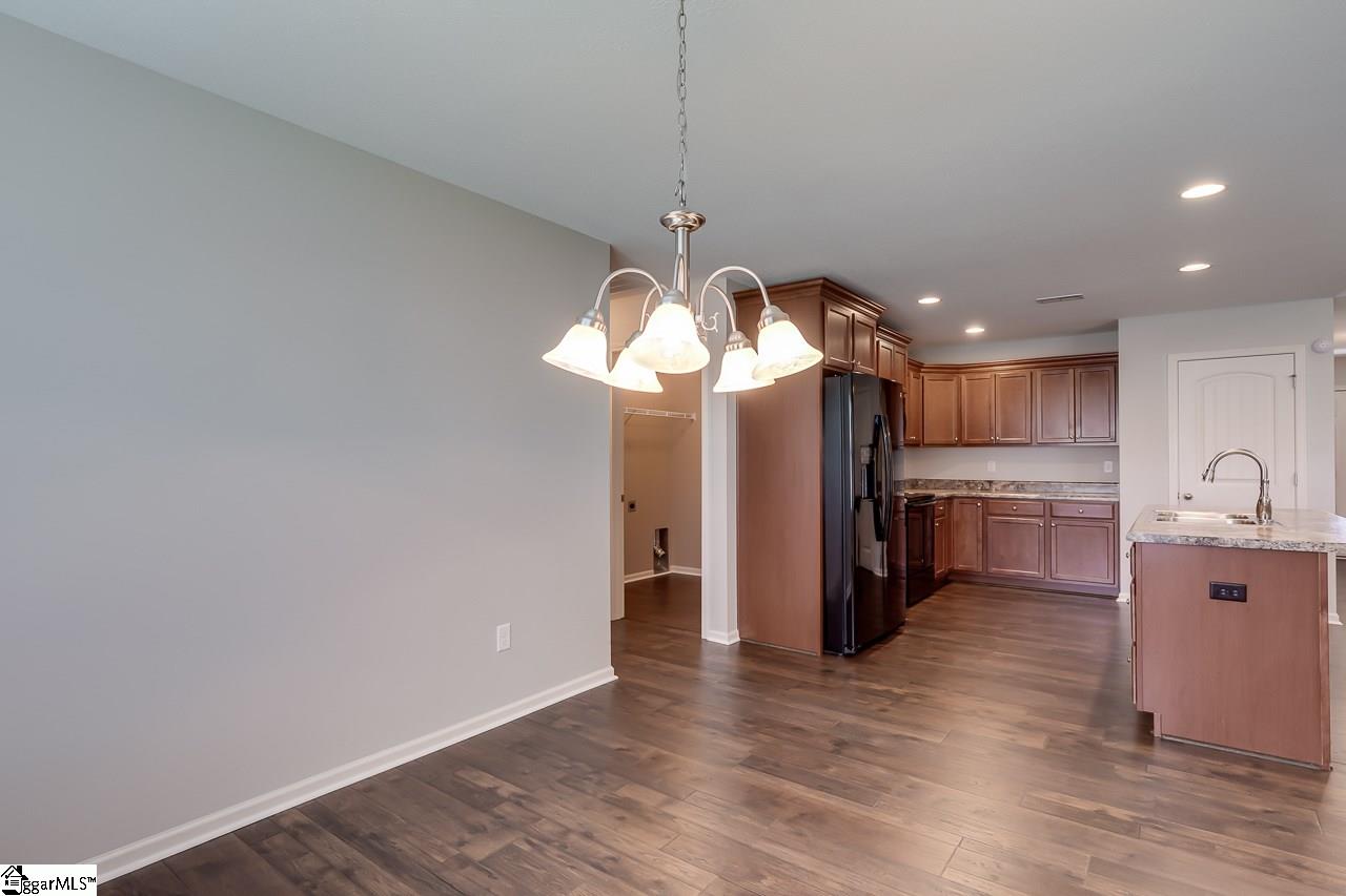 241 Sleepy River Road Simpsonville, SC 29681 - Photo 11 of 34 Gallery Image 11