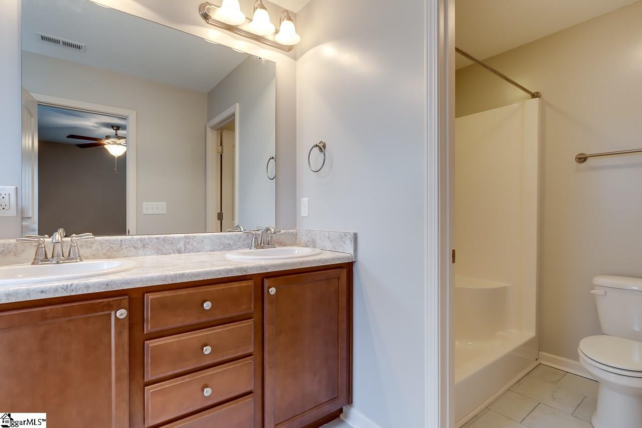 241 Sleepy River Road Simpsonville, SC 29681 - Photo 18 of 34 Gallery Image 18